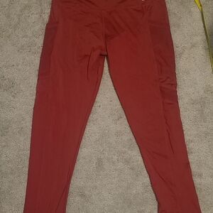 Women's High-Waist Leggings in Rust Red